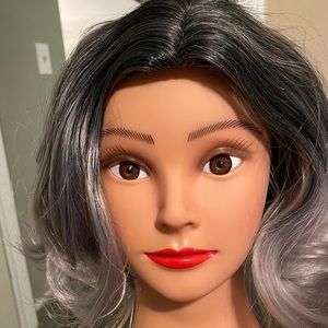 NWT wig- short, black to almost platinum